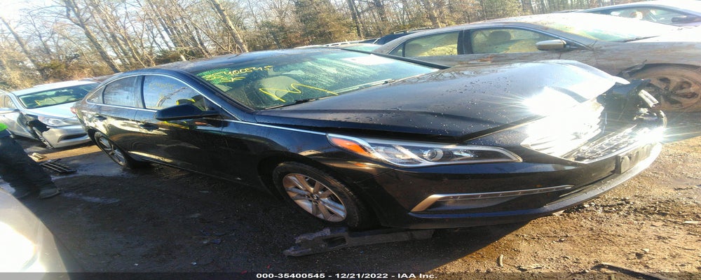 5NPE24AF3FH185568 2015 HYUNDAI SONATA photo no. 1
