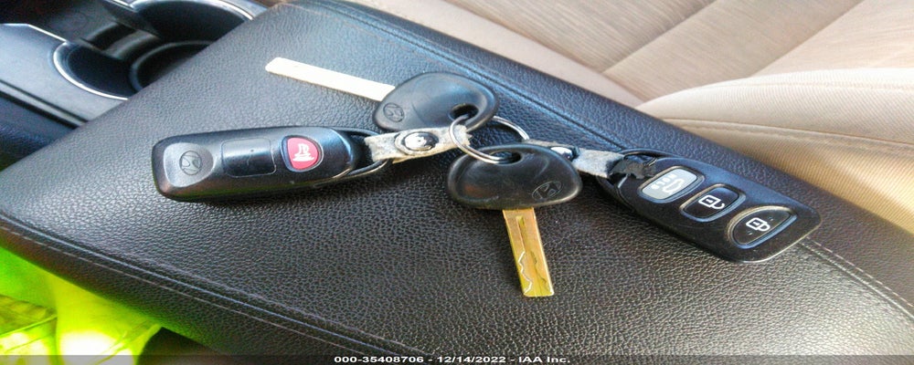 5NPEB4AC0CH393652 2012 HYUNDAI SONATA photo no. 11