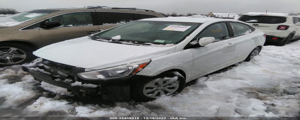 KMHCT4AE6HU214495 2017 HYUNDAI ACCENT photo no. 2