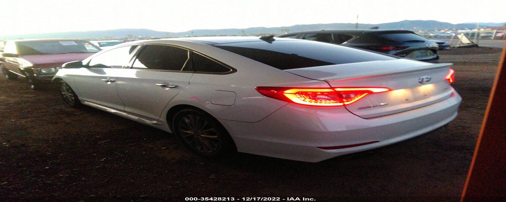 5NPE34AF8FH019110 2015 HYUNDAI SONATA photo no. 3