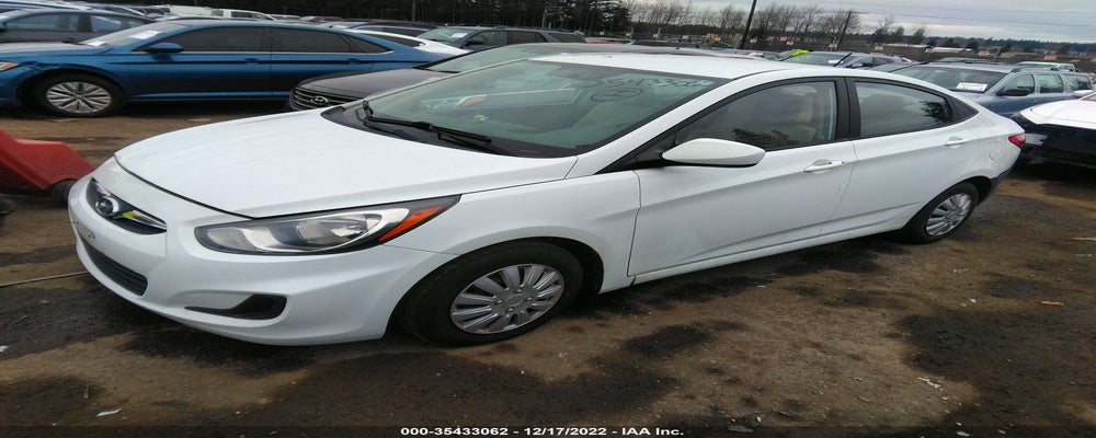 KMHCT4AE2DU460986 2013 HYUNDAI ACCENT photo no. 2