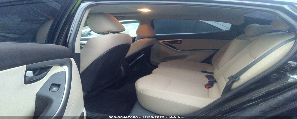 5NPDH4AE3GH679979 2016 HYUNDAI ELANTRA photo no. 8
