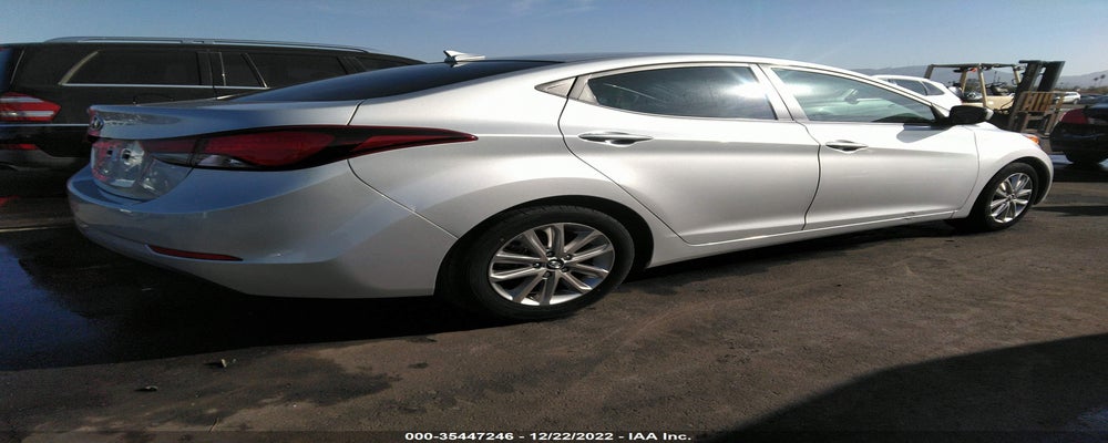 5NPDH4AEXGH728031 2016 HYUNDAI ELANTRA photo no. 4