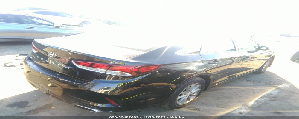 5NPE24AF4JH600616 2018 HYUNDAI SONATA photo no. 4
