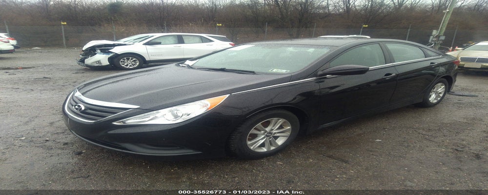 5NPEB4AC3EH898801 2014 HYUNDAI SONATA photo no. 2