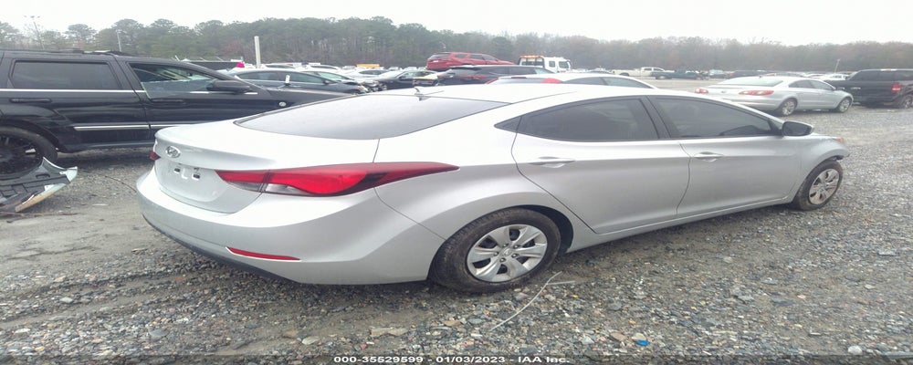 5NPDH4AE5GH765181 2016 HYUNDAI ELANTRA photo no. 4
