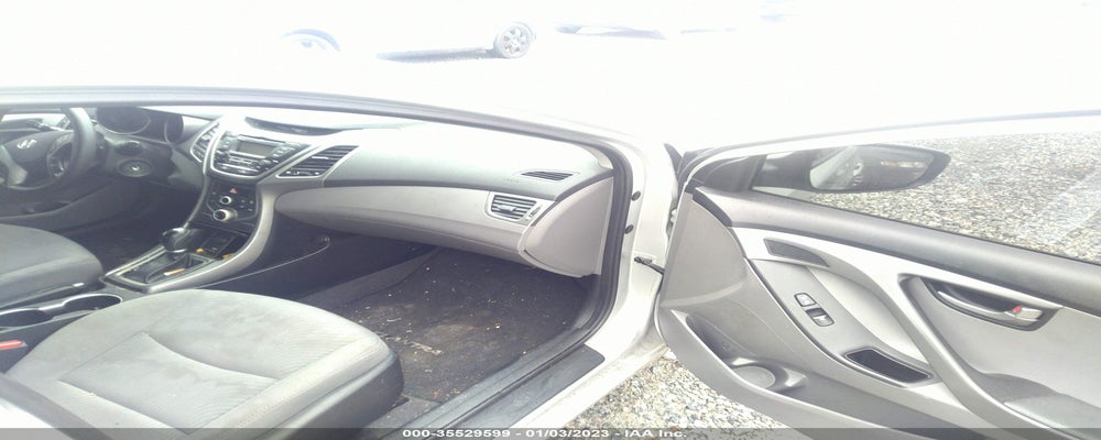 5NPDH4AE5GH765181 2016 HYUNDAI ELANTRA photo no. 5