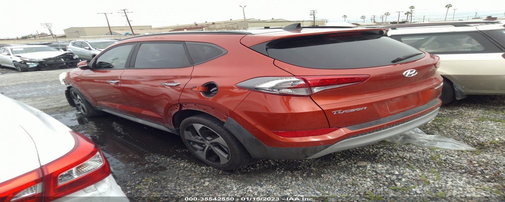KM8J33A26HU374920 2017 HYUNDAI TUCSON photo no. 3