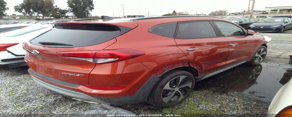 KM8J33A26HU374920 2017 HYUNDAI TUCSON photo no. 4