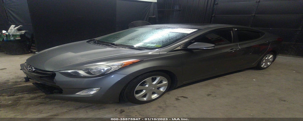 5NPDH4AE8DH277094 2013 HYUNDAI ELANTRA photo no. 2