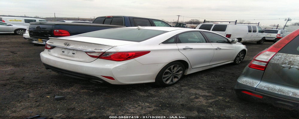 5NPEC4AB4EH910216 2014 HYUNDAI SONATA photo no. 4