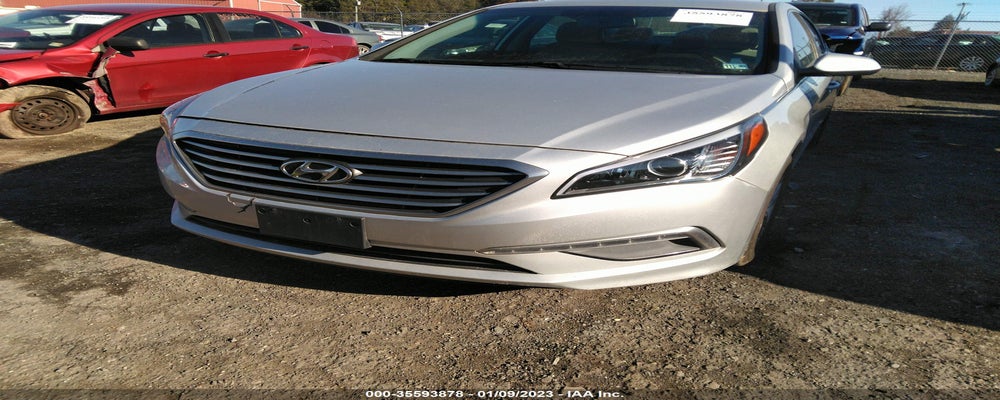 5NPE24AF3FH163649 2015 HYUNDAI SONATA photo no. 10