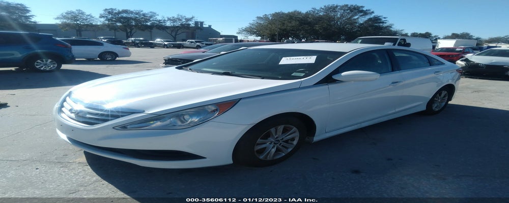 5NPEB4AC3EH834192 2014 HYUNDAI SONATA photo no. 2