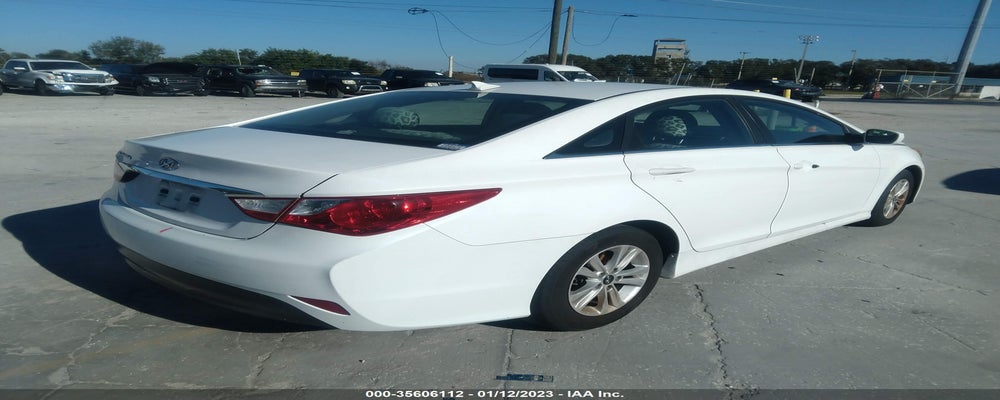 5NPEB4AC3EH834192 2014 HYUNDAI SONATA photo no. 4