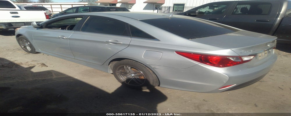 5NPEB4AC5EH817491 2014 HYUNDAI SONATA photo no. 3
