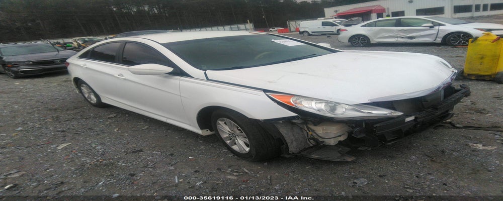5NPEB4AC5EH900273 2014 HYUNDAI SONATA photo no. 4