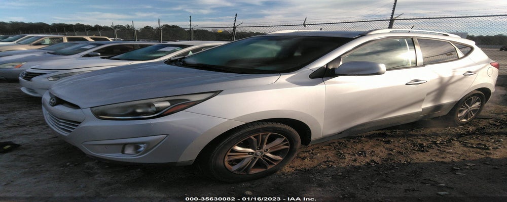 KM8JU3AG9FU011050 2015 HYUNDAI TUCSON photo no. 2