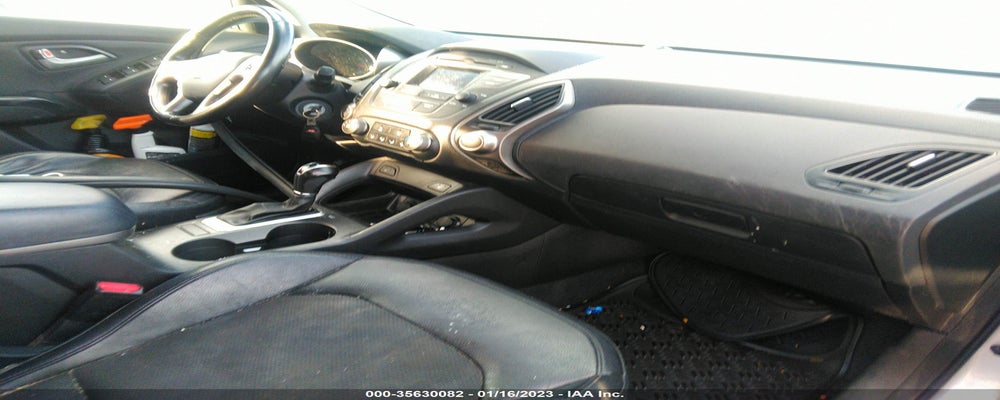KM8JU3AG9FU011050 2015 HYUNDAI TUCSON photo no. 5