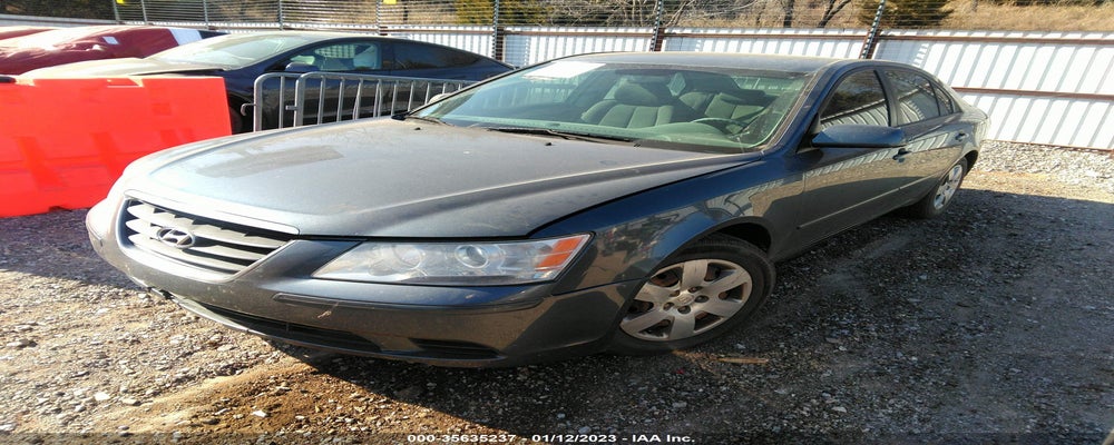 5NPET4AC2AH607163 2010 HYUNDAI SONATA photo no. 2