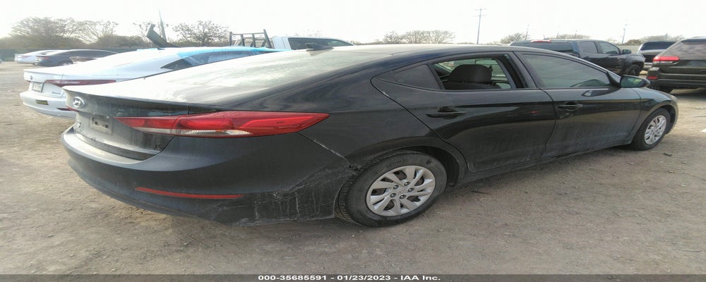 5NPD74LF2HH112463 2017 HYUNDAI ELANTRA photo no. 4