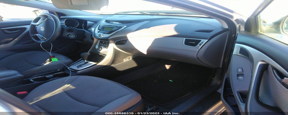 5NPDH4AE6CH064644 2012 HYUNDAI ELANTRA photo no. 5