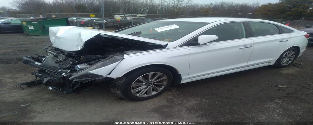 5NPE34AF9FH056716 2015 HYUNDAI SONATA photo no. 2