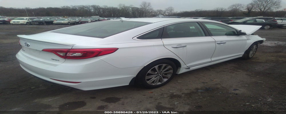 5NPE34AF9FH056716 2015 HYUNDAI SONATA photo no. 4