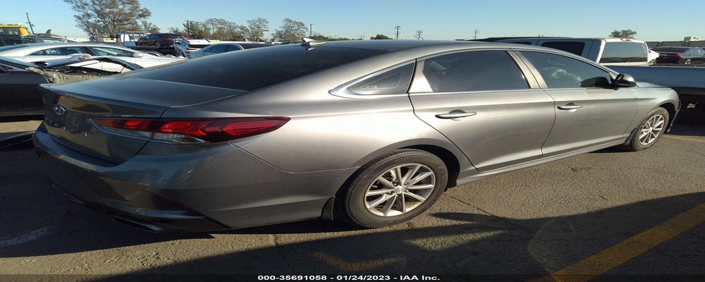 5NPE24AF8KH805051 2019 HYUNDAI SONATA photo no. 4
