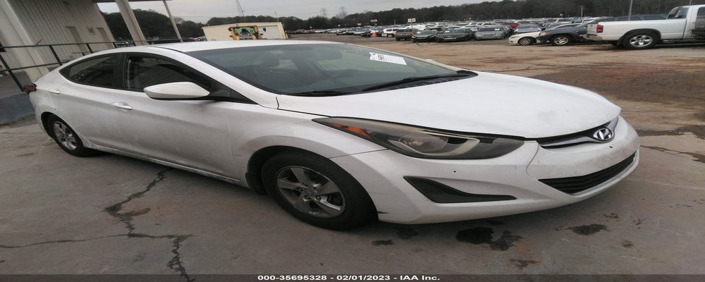 5NPDH4AE1FH646820 2015 HYUNDAI ELANTRA photo no. 4