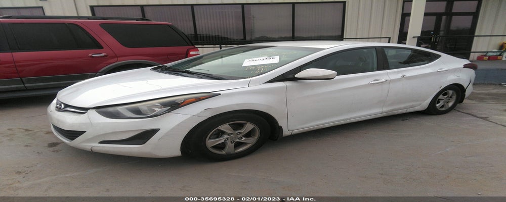 5NPDH4AE1FH646820 2015 HYUNDAI ELANTRA photo no. 2