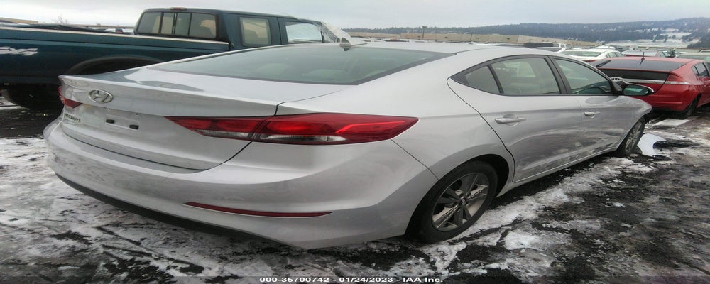 5NPD84LFXHH056351 2017 HYUNDAI ELANTRA photo no. 4