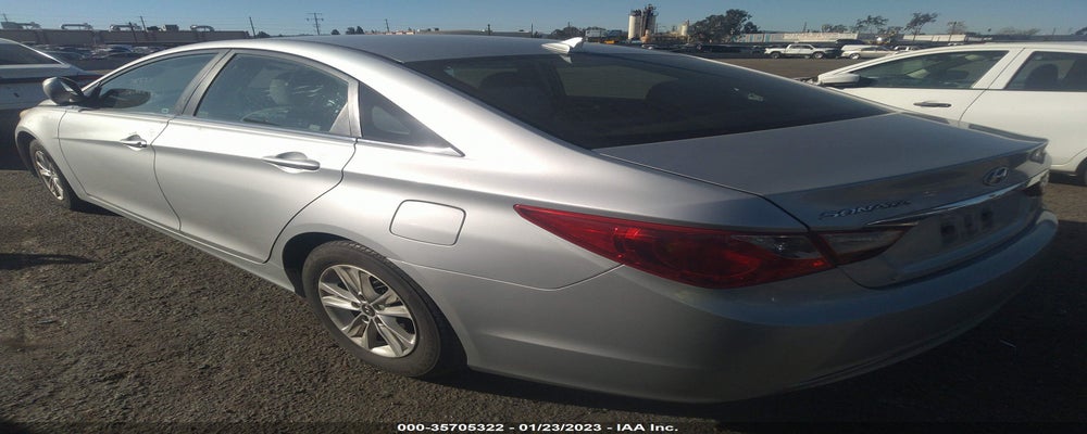 5NPEB4AC2BH241970 2011 HYUNDAI SONATA photo no. 3