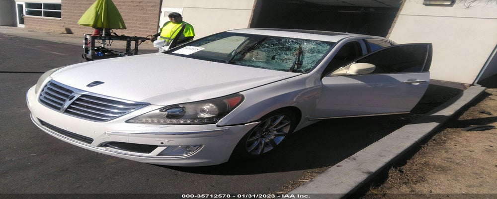 KMHGH4JH3DU060531 2013 HYUNDAI EQUUS photo no. 2