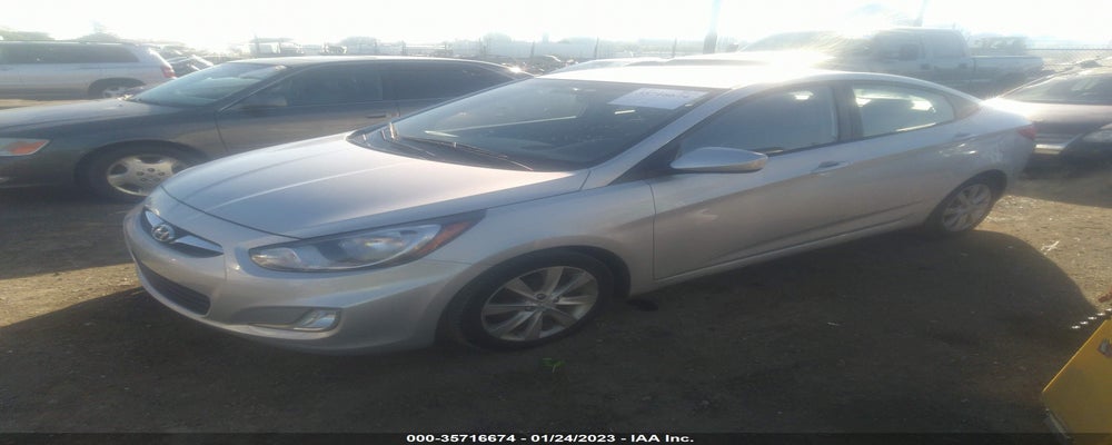 KMHCU4AE2DU428066 2013 HYUNDAI ACCENT photo no. 2