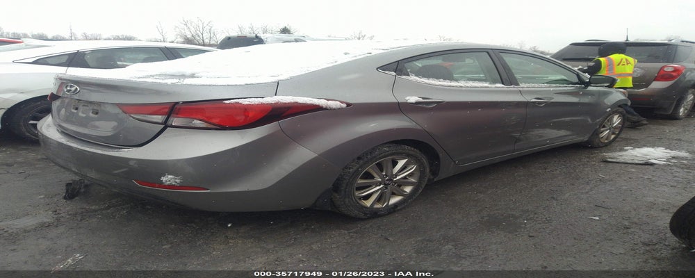 KMHDH4AE4FU354208 2015 HYUNDAI ELANTRA photo no. 4