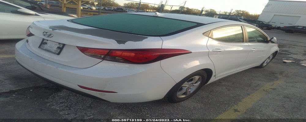 5NPDH4AEXFH588870 2015 HYUNDAI ELANTRA photo no. 4