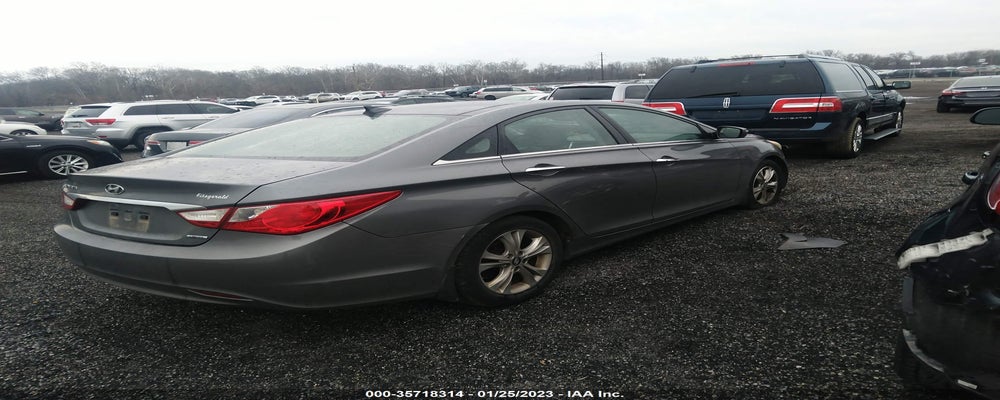 5NPEC4AC6DH595751 2013 HYUNDAI SONATA photo no. 4