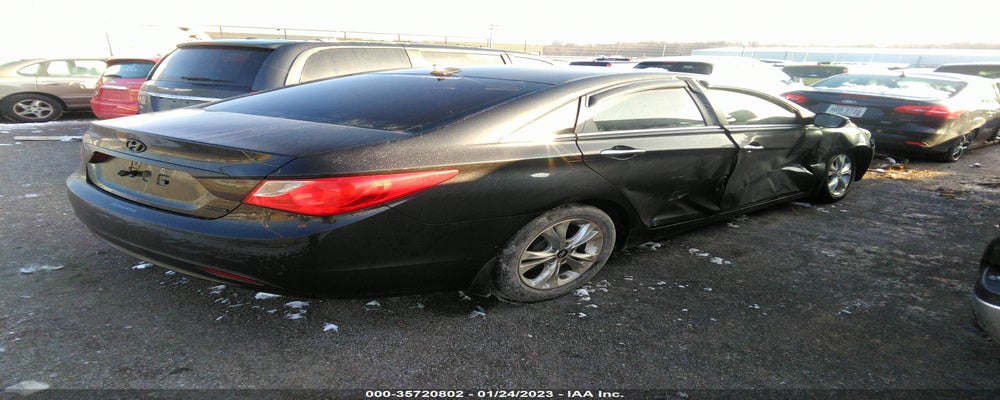 5NPEC4ACXDH792129 2013 HYUNDAI SONATA photo no. 4