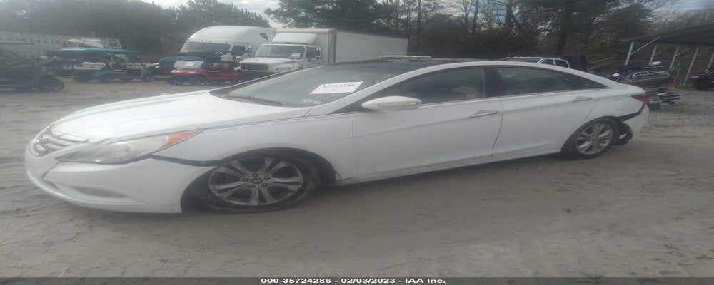 5NPEC4AC2CH425448 2012 HYUNDAI SONATA photo no. 2