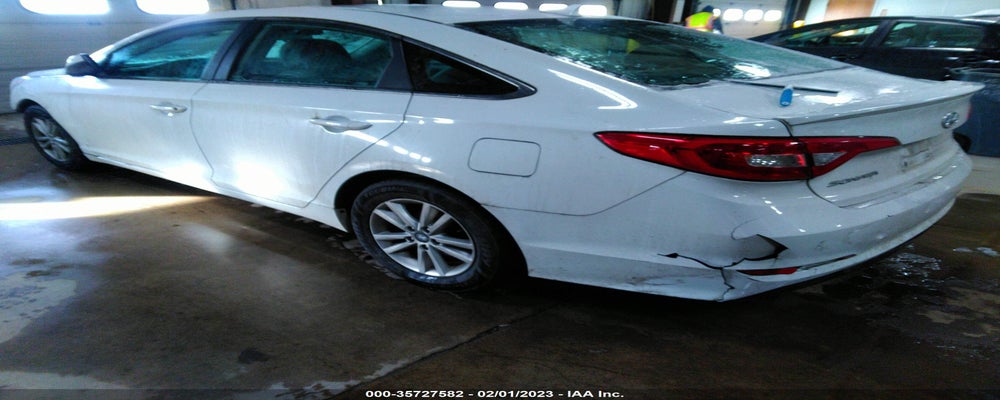5NPE24AF2FH177784 2015 HYUNDAI SONATA photo no. 3