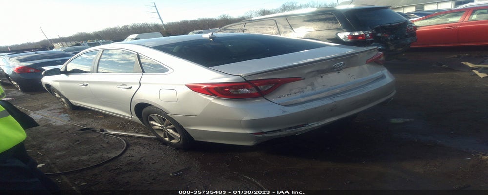 5NPE24AF9FH002660 2015 HYUNDAI SONATA photo no. 3
