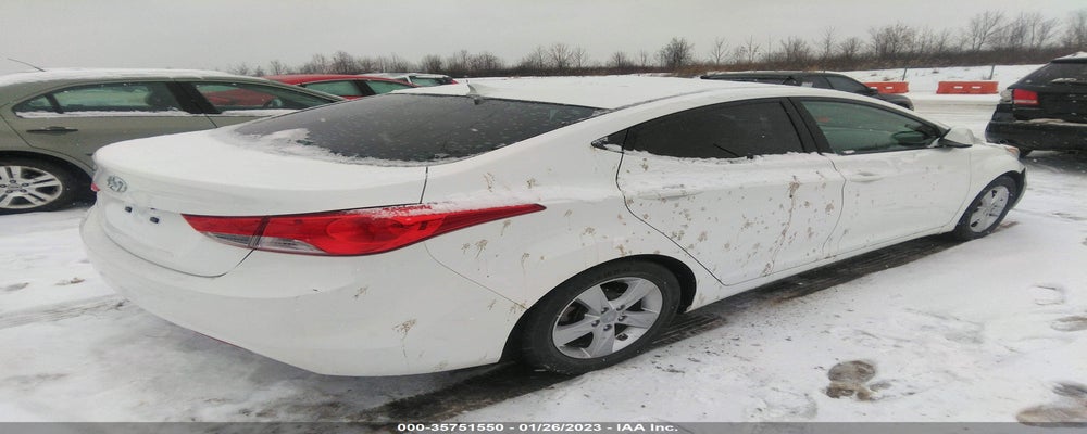 5NPDH4AE4DH337484 2013 HYUNDAI ELANTRA photo no. 4
