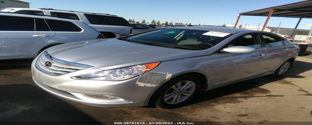 5NPEB4AC8DH760136 2013 HYUNDAI SONATA photo no. 2