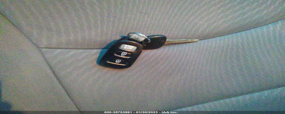 KMHDH4AE0GU644916 2016 HYUNDAI ELANTRA photo no. 11
