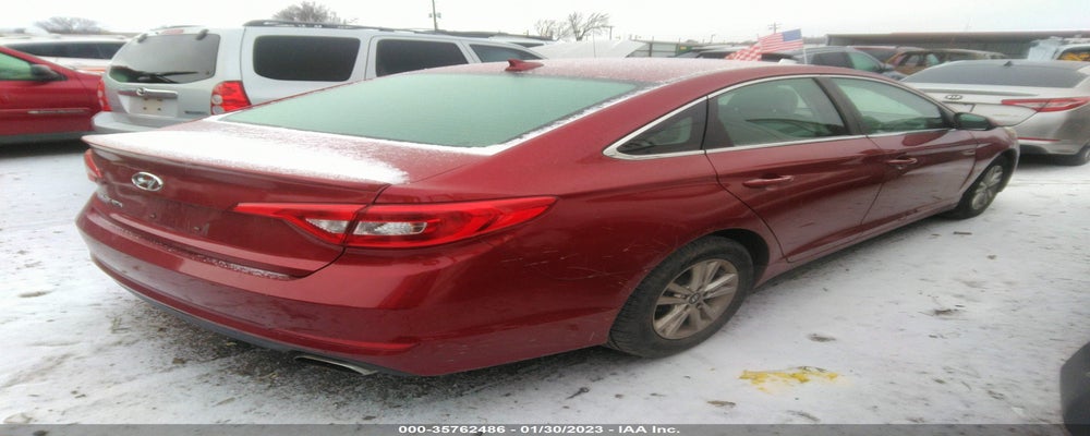 5NPE24AF4FH134337 2015 HYUNDAI SONATA photo no. 4
