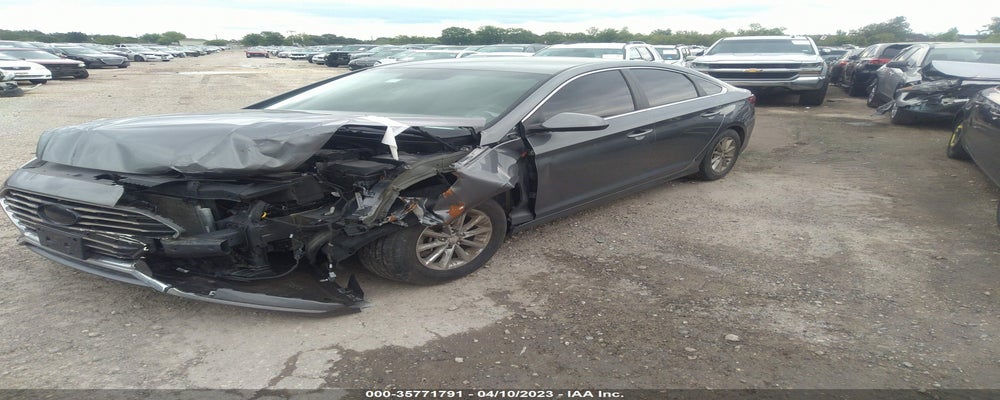 5NPE24AF5KH731734 2019 HYUNDAI SONATA photo no. 2