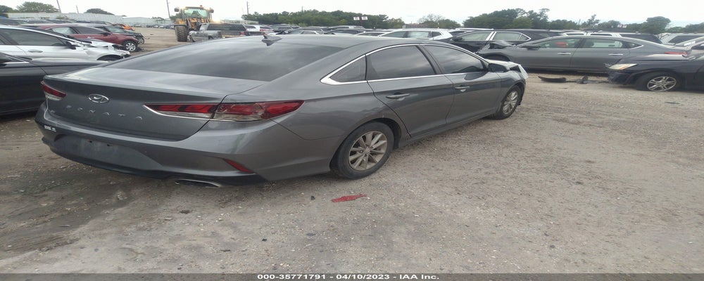5NPE24AF5KH731734 2019 HYUNDAI SONATA photo no. 4