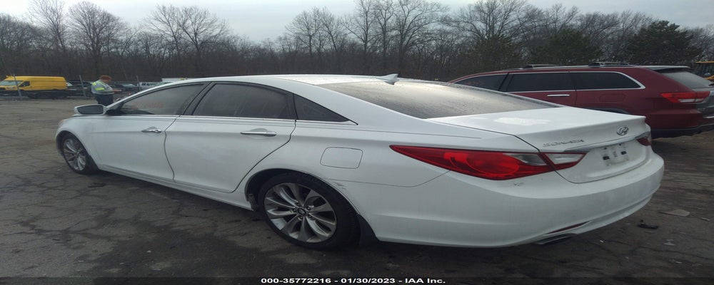 5NPEC4AC6CH388520 2012 HYUNDAI SONATA photo no. 3