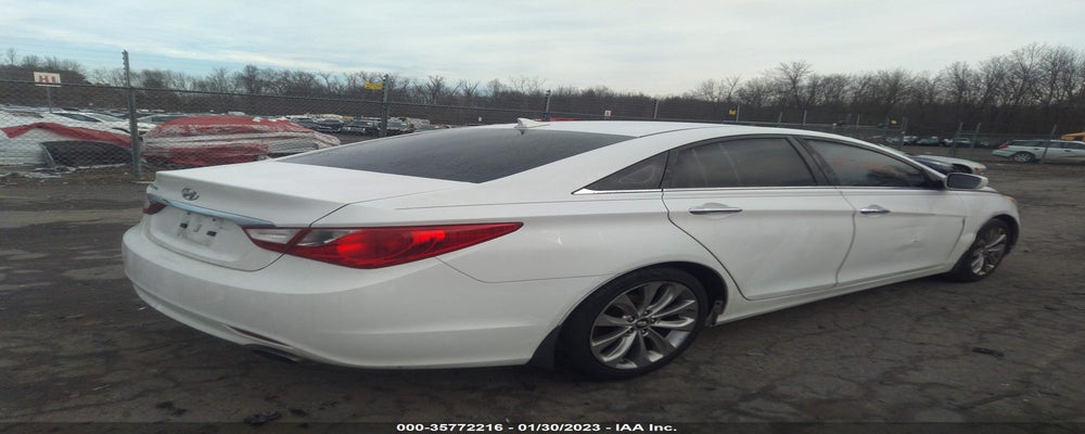 5NPEC4AC6CH388520 2012 HYUNDAI SONATA photo no. 4