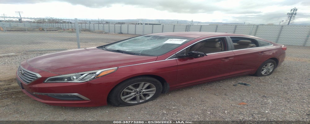5NPE24AF3FH246515 2015 HYUNDAI SONATA photo no. 2